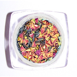 Strass relieve Triangle Nail art