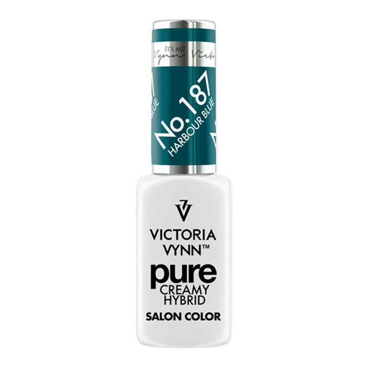 ¡Realza tus uñas con los barnices verdes PURE CREMY de Victoria Vynn!