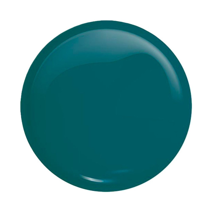 ¡Realza tus uñas con los barnices verdes PURE CREMY de Victoria Vynn!