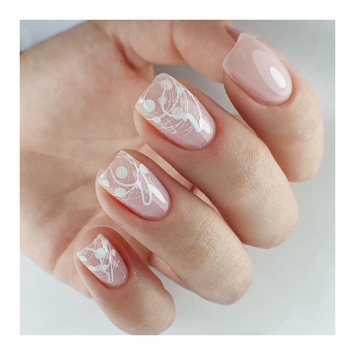 Base Camuflaje PNB, Rosa Claro: Fortalece y realza tus uñas