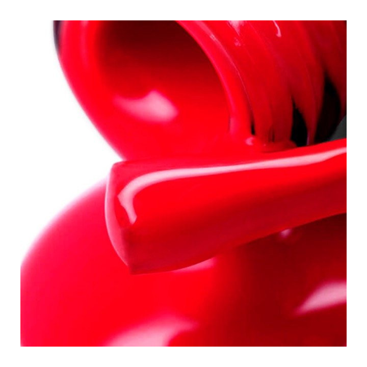 Vernis Semi-Permanent PNB Scarlet for Elegant Manucure