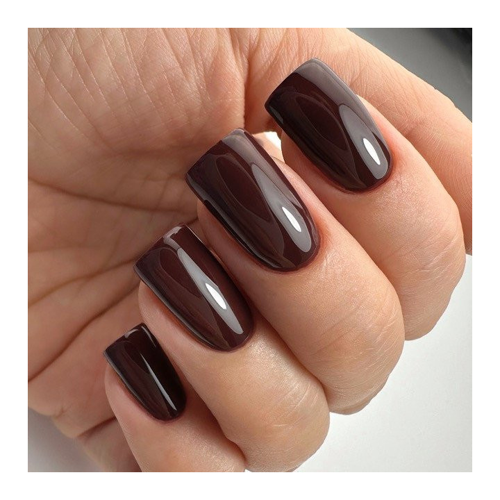 Gel nail polish PNB Confidence 060