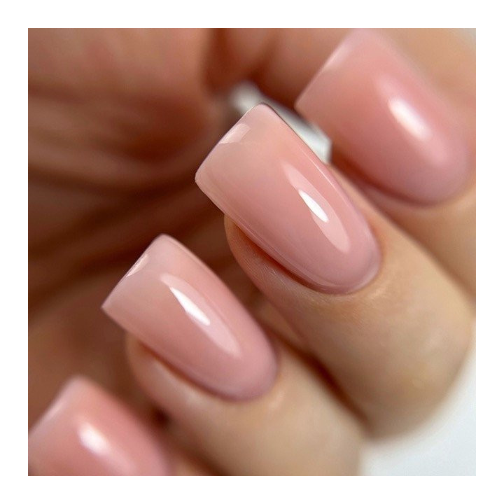 Gel nail polish PNB Allure 002