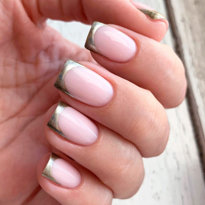 Unhas deslumbrantes com PNB Gold Fusion Nail Paint Gel
