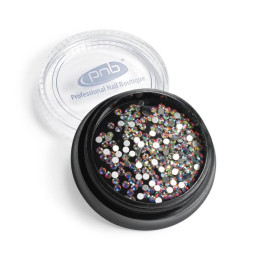 Transforma tus uñas en obras de arte con los diamantes de imitación PNB AB SS5