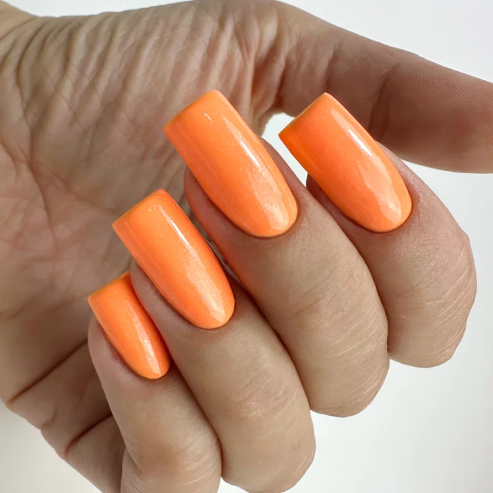 Gel Polish PNB JuicyMango Blaze - 8ml