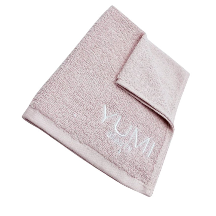 YUMI Feet Pink Towel